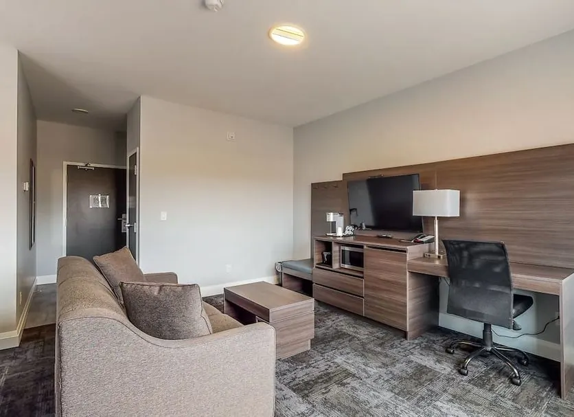 Accessible queen room with sofa at Park Inn by Radisson Osoyoos